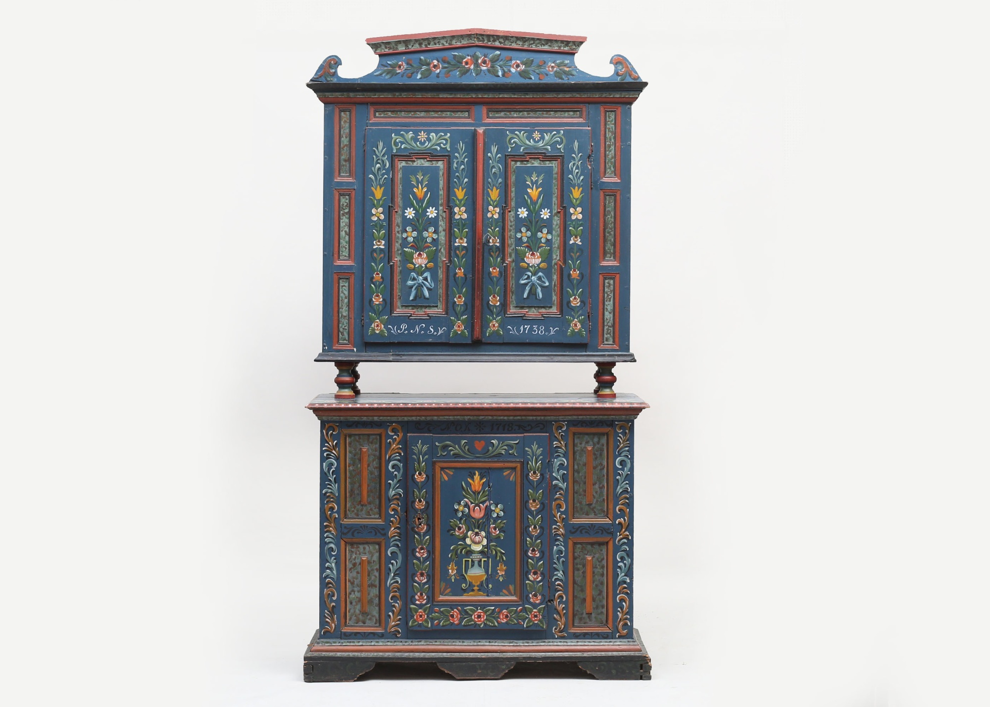 Salskåp allmoge sent 1700-tal/c.1800